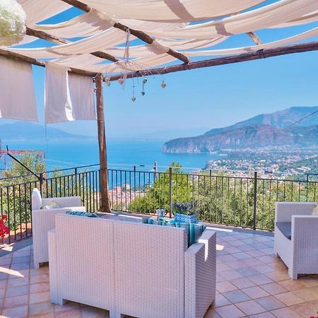 Villa Antonella Sorrento Eksteriør billede